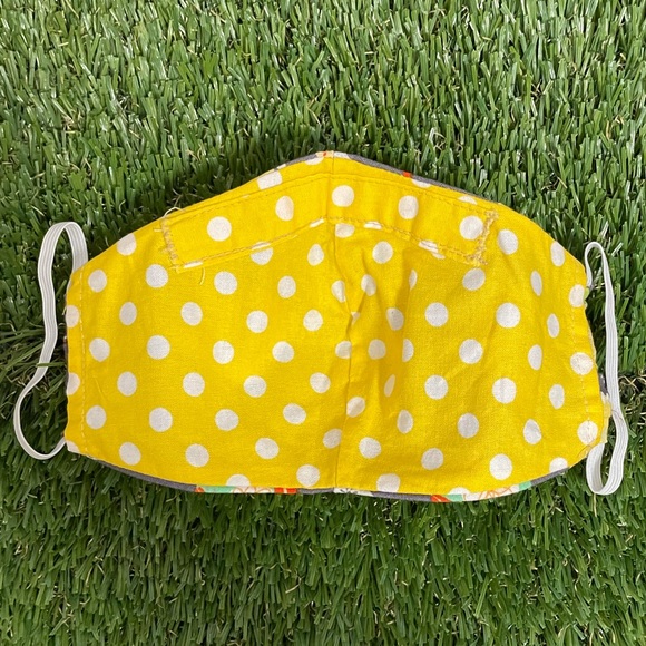 Face Mask Reusable/ Handmade - Picture 2 of 2